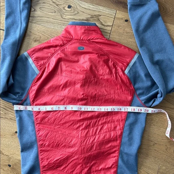 SUGOI Red and Gray Cycling Jacket (#3) - Picture 10 of 12